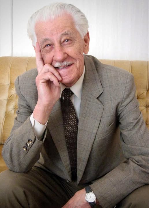 104 éve, december 22-én született Dr. Bakonyi Károly