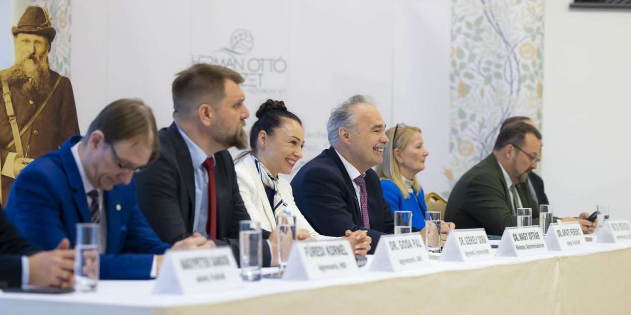 Elindult a magyar zöldség-gyümölcs ágazati közösségi TÉSZ K+F program 