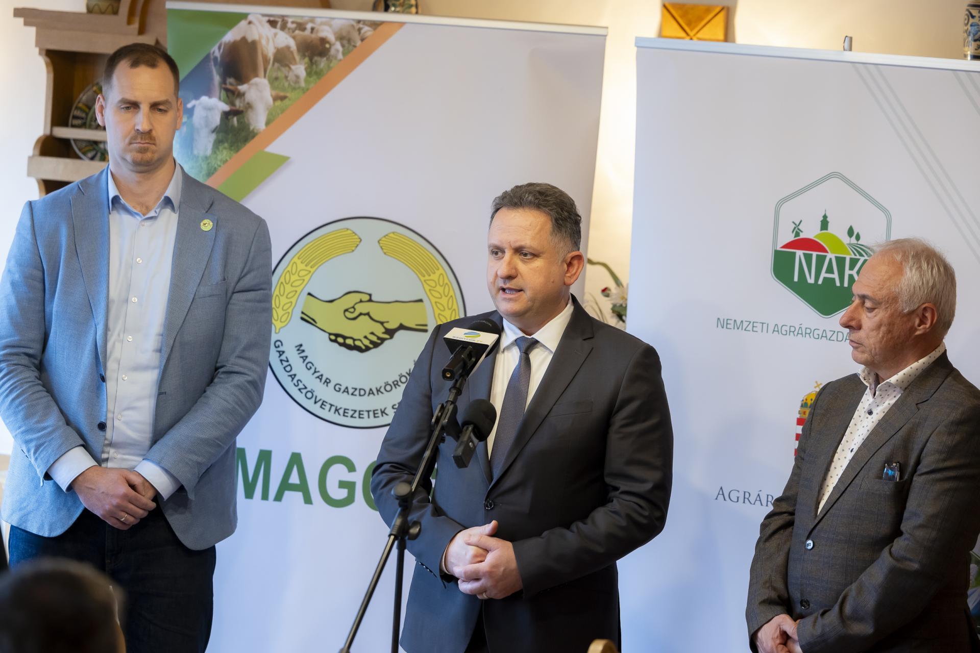 A gazdák számíthatnak a segítségre